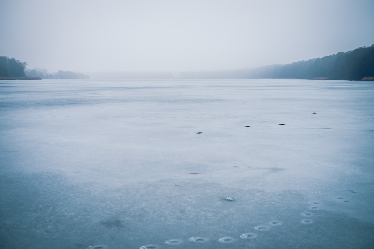 icy lake Strausberg